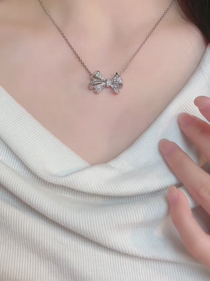 1.44 ctw Bow Adjustable Round-Cut Lab-Grown Diamond Necklace in 18K White Gold video