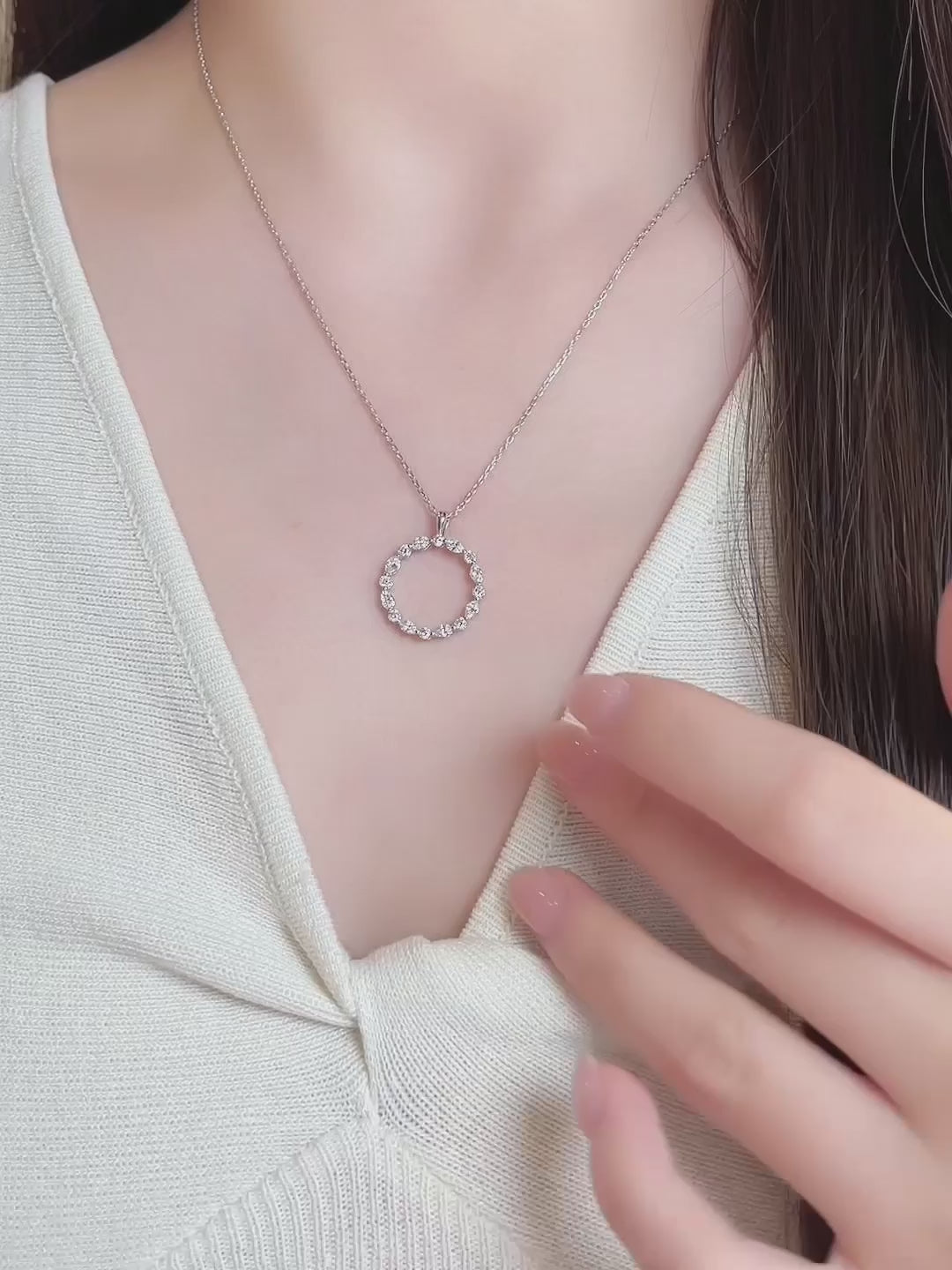 0.7 ctw Celestial Pavé Round-Cut Lab-Grown Diamond Necklace in 18K White Gold – APYN0237-W video