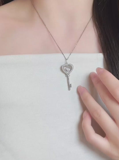 1.06 ct Heart Adjustable Round-Cut Lab-Grown Diamond Necklace in 925 Sterling Silver video