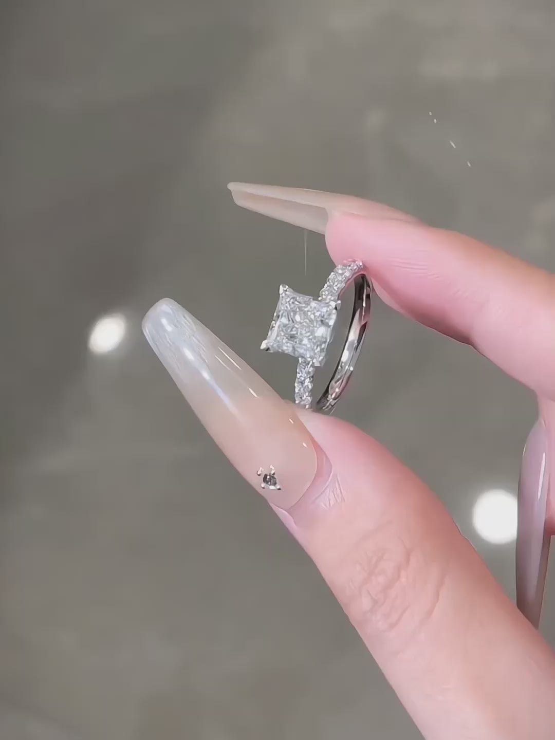 1.05 ct Princess-Cut Lab-Grown Diamond Ring in PT950 Platinum – APYFR0215-PT video