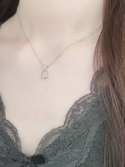 1.12 ct Minimalist Adjustable Radiant-Cut Lab-Grown Diamond Necklace in 18K White Gold video