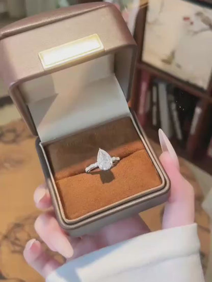 3.28 ct Three-Prong Pear-Cut Lab-Grown Diamond Ring in 18K Two-Tone Gold video